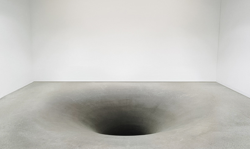 Loch (Hole), 2013